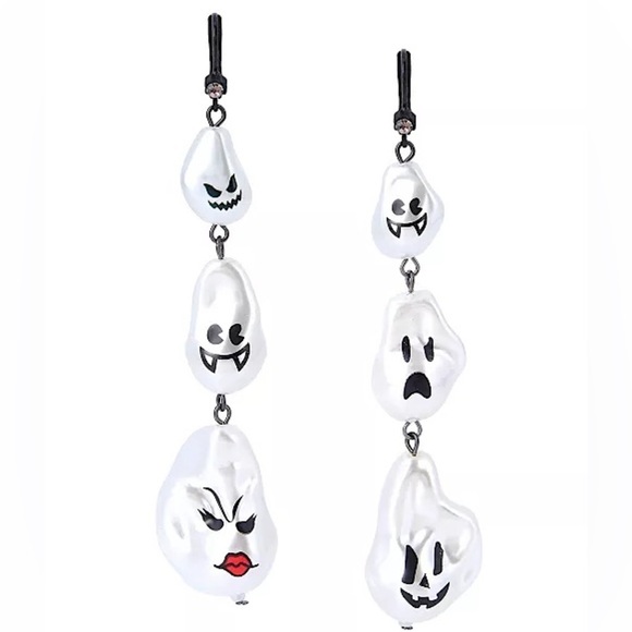 Betsey Johnson Jewelry - Betsey Johnson Halloween Ghost Pearl Linear Earrings New